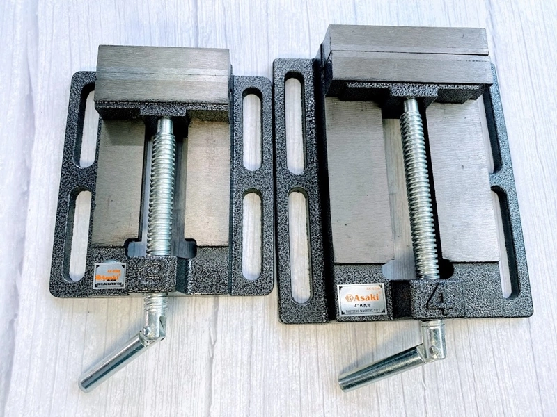 Ê TÔ BÀN KHOAN ASAKI