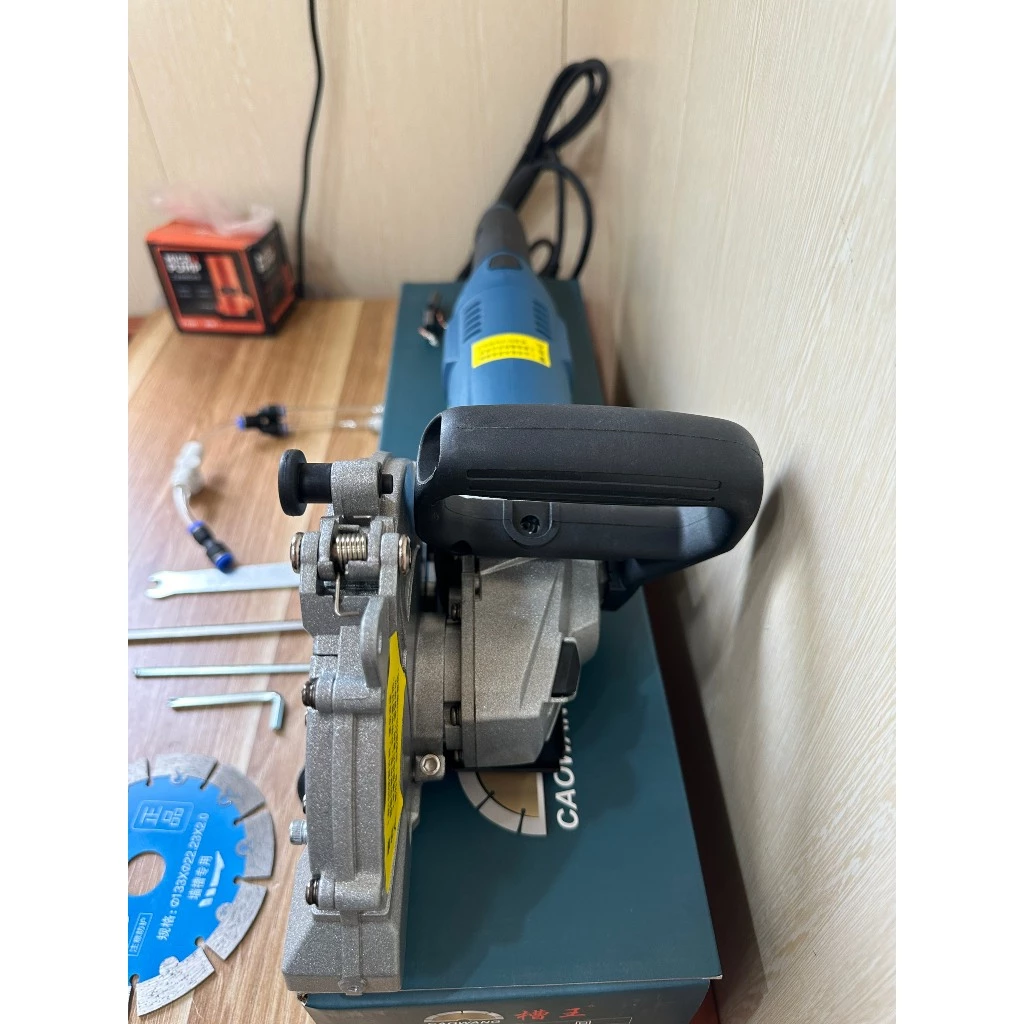 Máy Cắt Rãnh Tường CaoWang CW - 1336 Công Suất 1800W